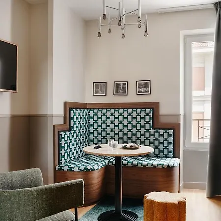 Edgar Montmartre - Paul 4* Párizs
