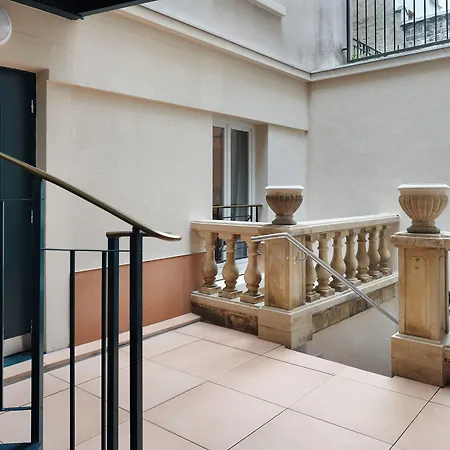 Edgar Montmartre - Paul