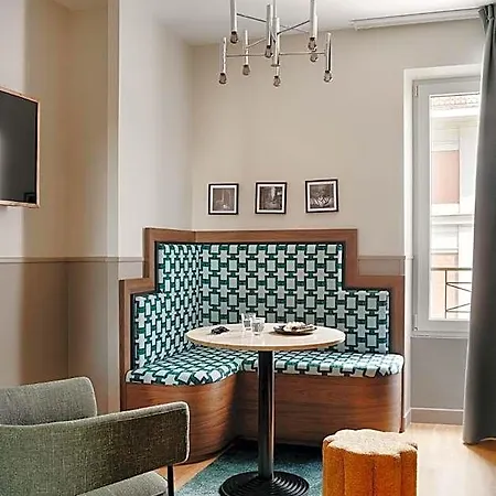 Edgar Montmartre - Paul Aparthotel