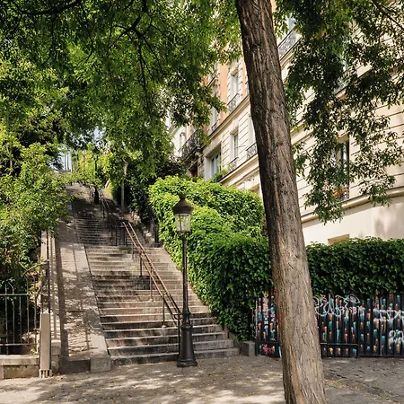 Aparthotel Edgar Montmartre - Paul 4*
