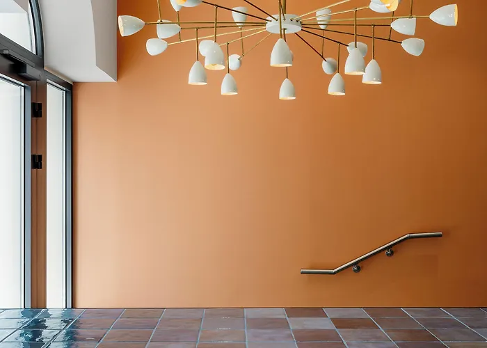 Edgar Montmartre - Paul Aparthotel 4*