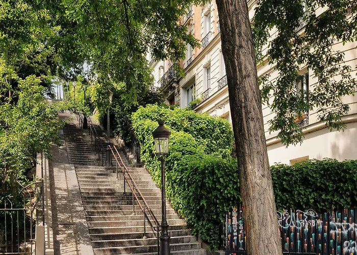 Edgar Montmartre - Paul Aparthotel