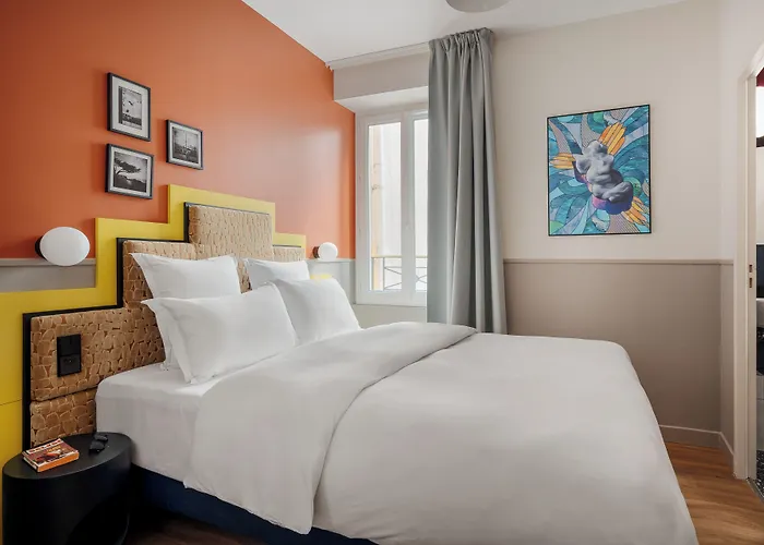 Edgar Montmartre - Paul Aparthotel 4*