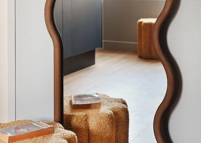 Edgar Montmartre - Paul Aparthotel 4*